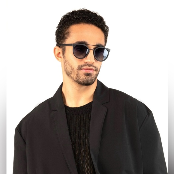 Matt & Nat unisex sunglasses - Picture 3 of 4